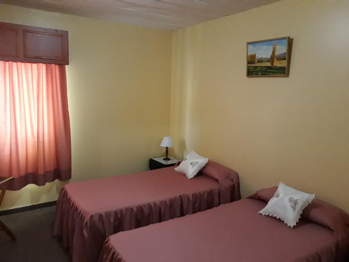 Hotel Upsala El Calafate Exterior photo